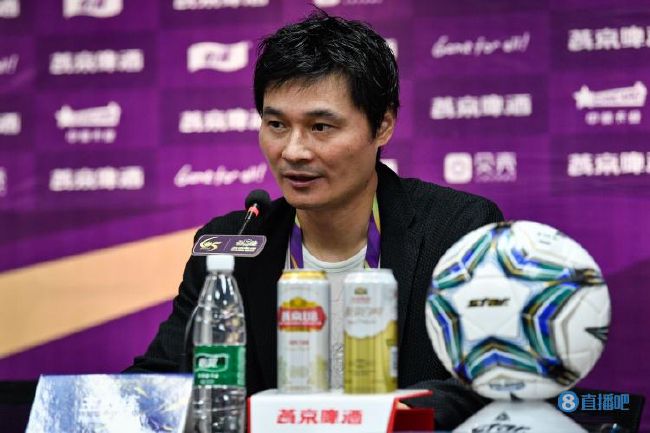 尤文当时曾对斯皮纳佐拉感兴趣，但尤文没能出售科斯蒂奇，因此最终也没有求购斯皮纳佐拉。